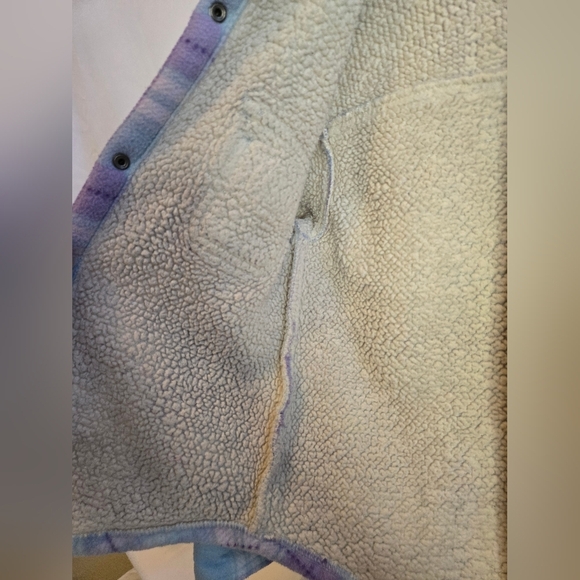 Eddie Bauer Girls Sherpa Lined Fleece Shacket – Blue & Purple Plaid | Size 6/6X - Picture 4 of 8